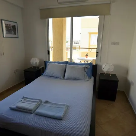 Apartment Hippocrates One Bedroom Cozy Flat Larnaca